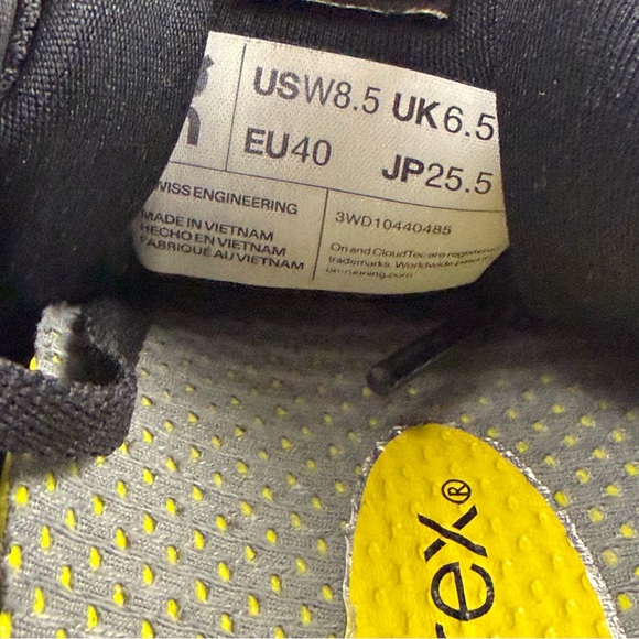 On Running CloudSurfer 2 Women’s Black and Gray Athletic Sneakers - Picture 10 of 11